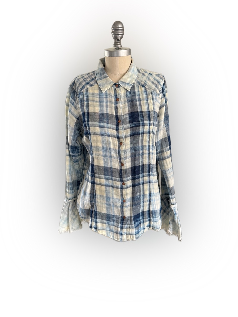 Sundance Blue Cream Plaid Bell Sleeve Frayed Cuff Tie Dye Acid Wash Blouse. L